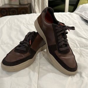 Men’s casual shoe